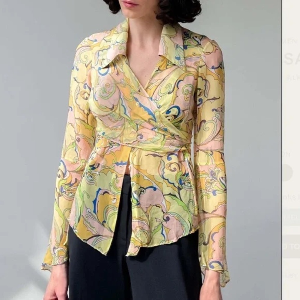 ILLIA  Long Sleeves - 100% Silk Sheer Floral Blouse -  Yellow Floral - Size 2.